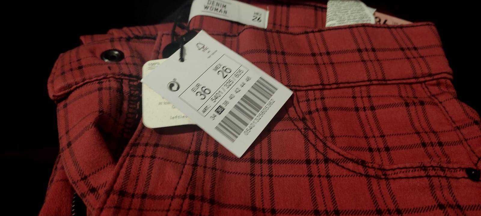 Calças / Treggings vermelho escuro e preto aos quadrados