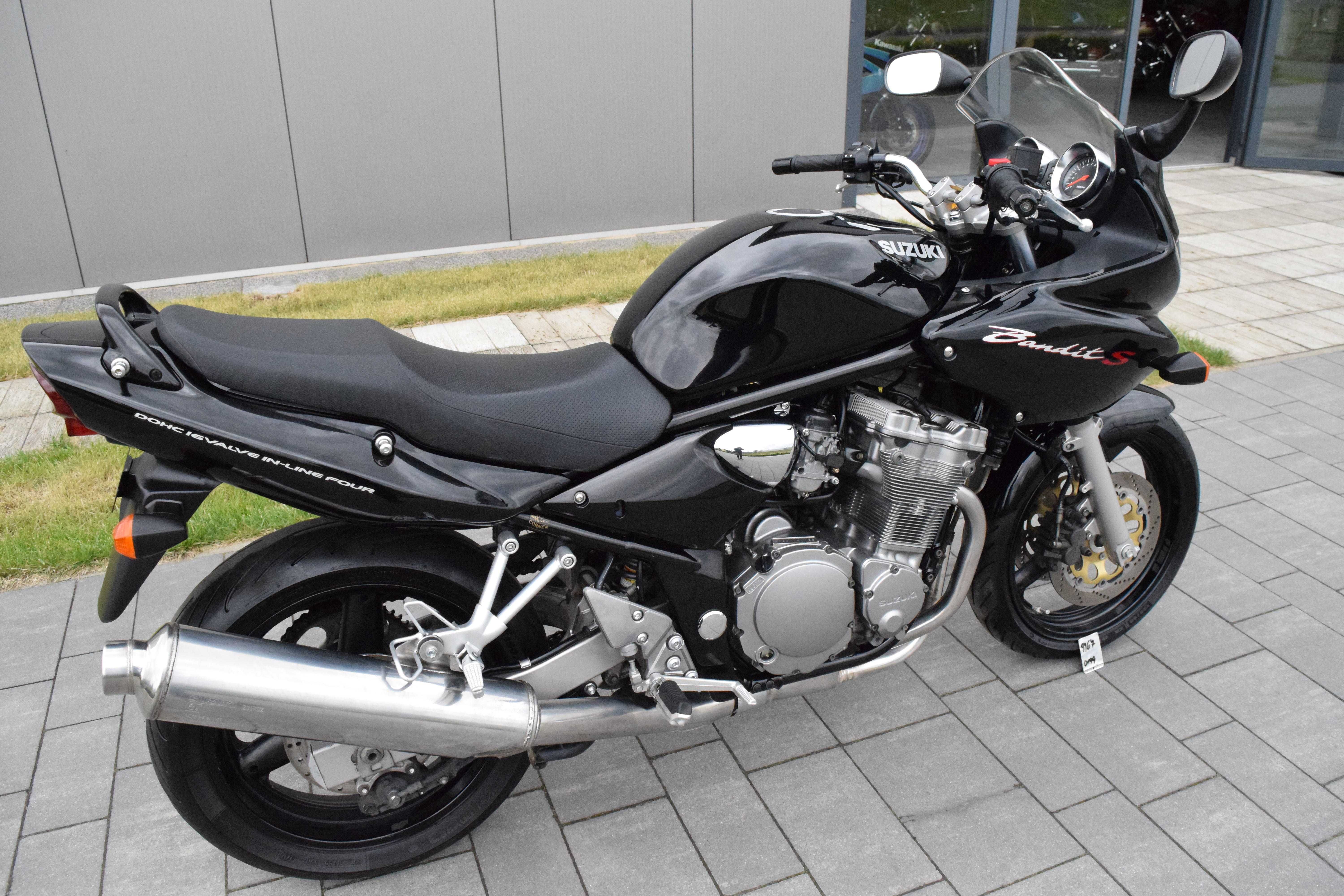 Suzuki GSF 600 Bandit S bardzo ładny stan, 1 ręka, oryginał, z niemiec