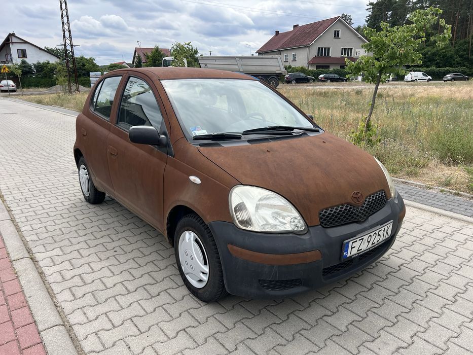 Toyota Yaris 1.0 65KM 2003r. "Rusty look"