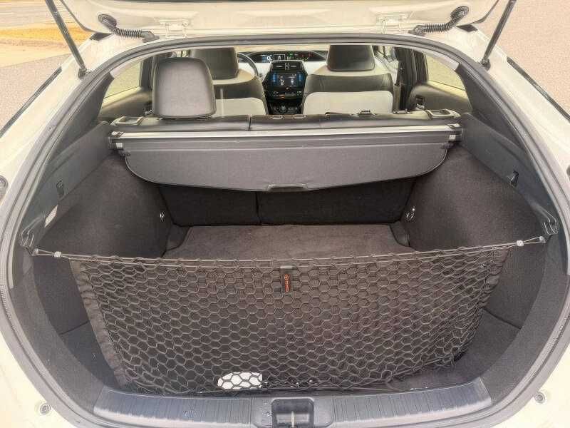 2017 Toyota Prius Four Touring