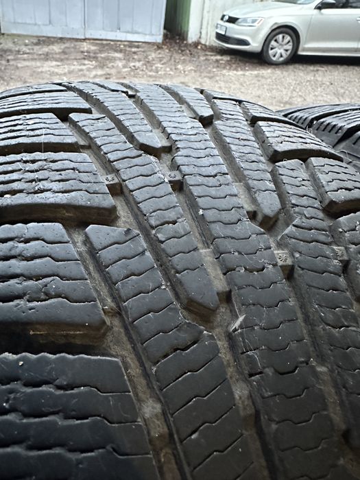 Продам 4 колеса Nokian Nordman rs2 suv 225/60/17