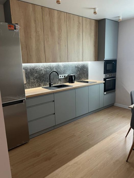 1 кімнатна квартира з РЕМОНТОМ ЖК на Озерной (Озерній)