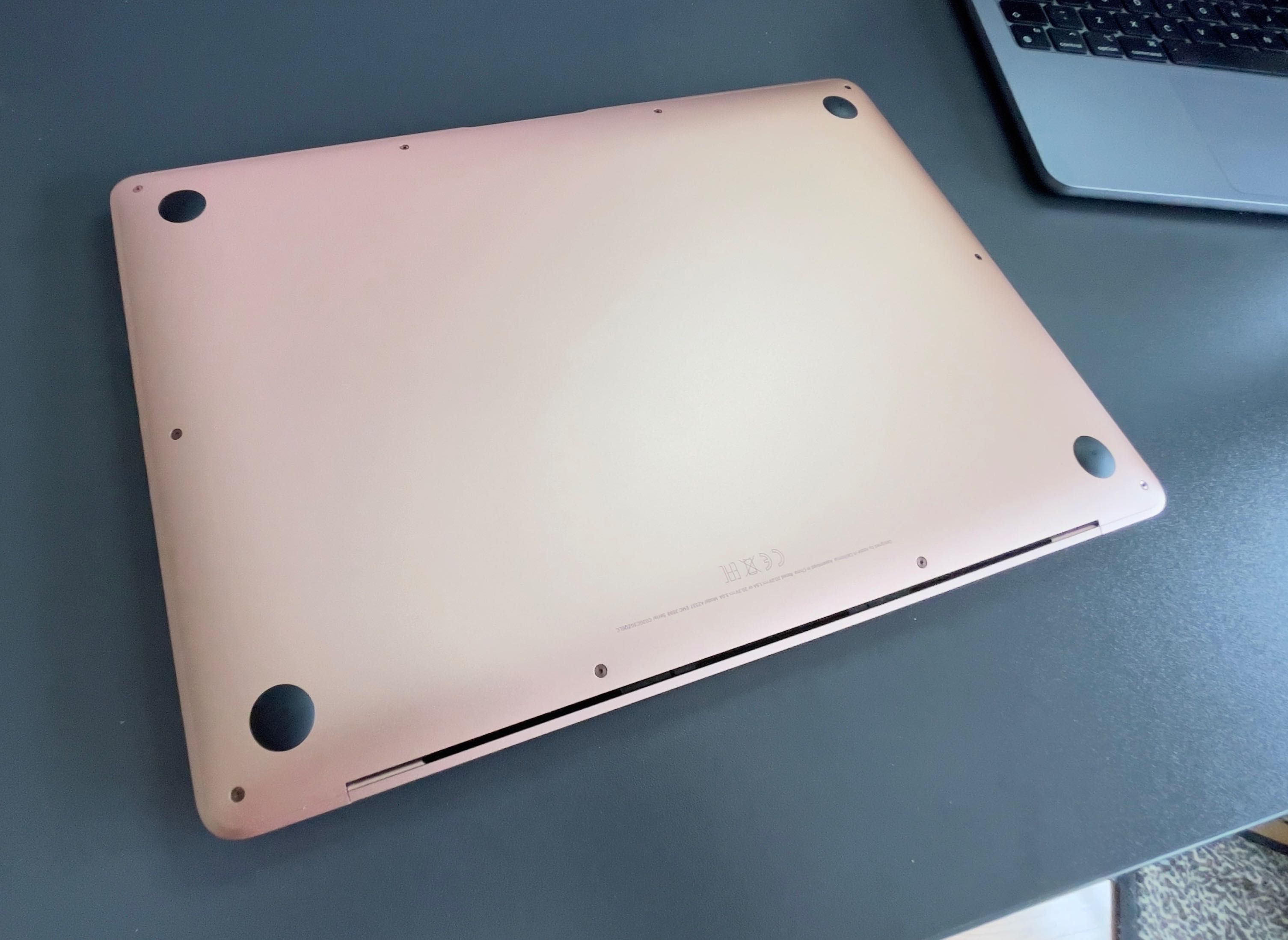 Apple MacBook Air M1