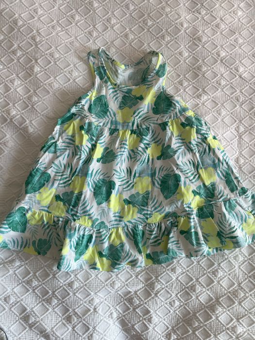 Vestido lindo muito colorido