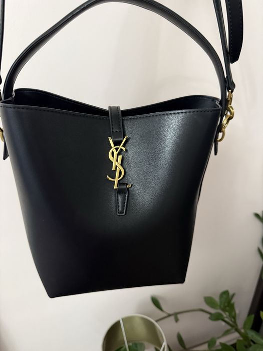 Сумка Yves Saint Laurent