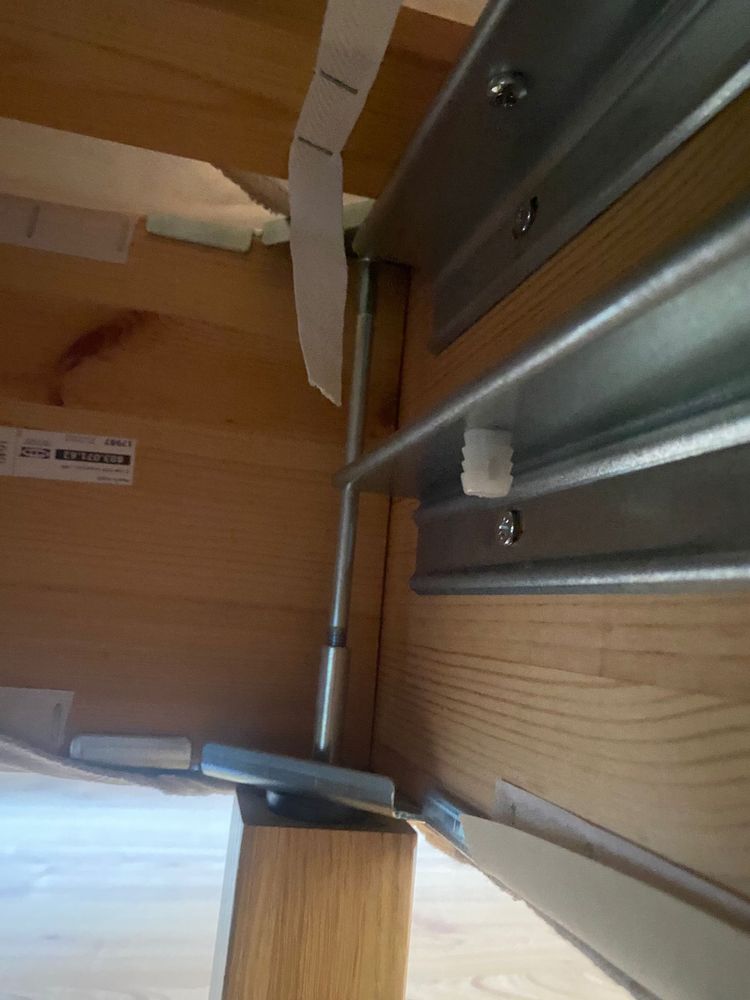 Sommier IKEA com estrado