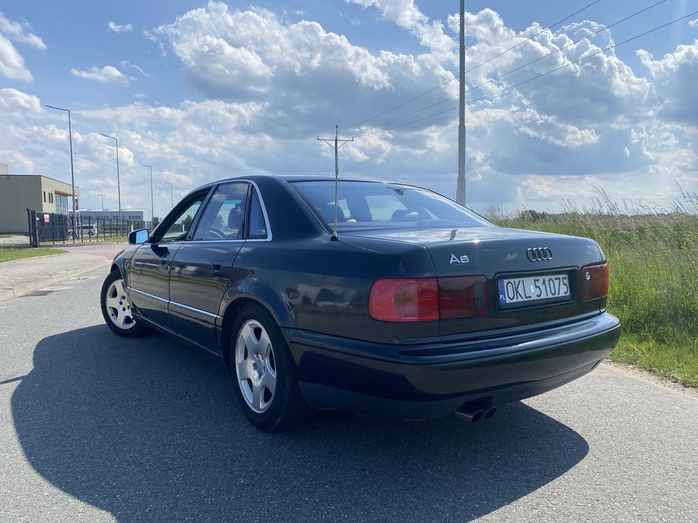 Audi A8 D2 2.8 V6 Quattro