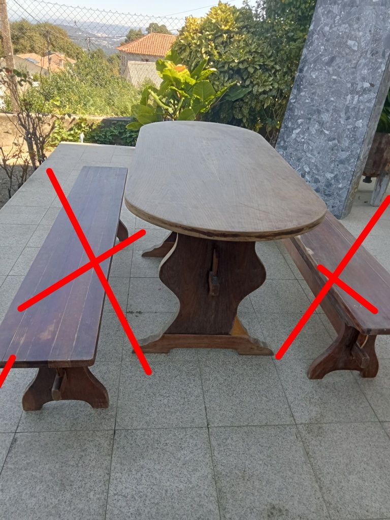 Mesa antiga madeira maciça