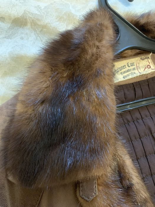 Чоловіча зимова шкіряна куртка з натуральним хутром