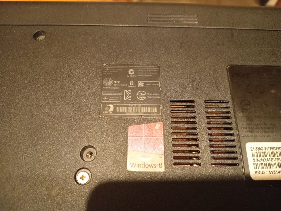 Ноотбук Aser Aspire e1