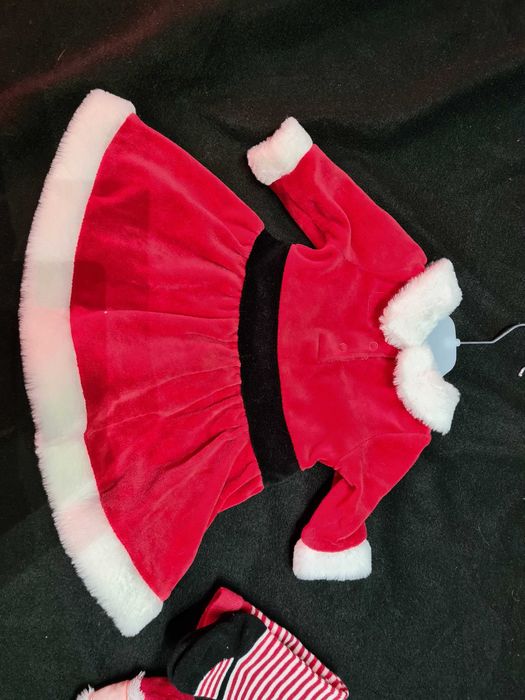 Strój mikołajki dla dziewczynki w roz 62, C&A