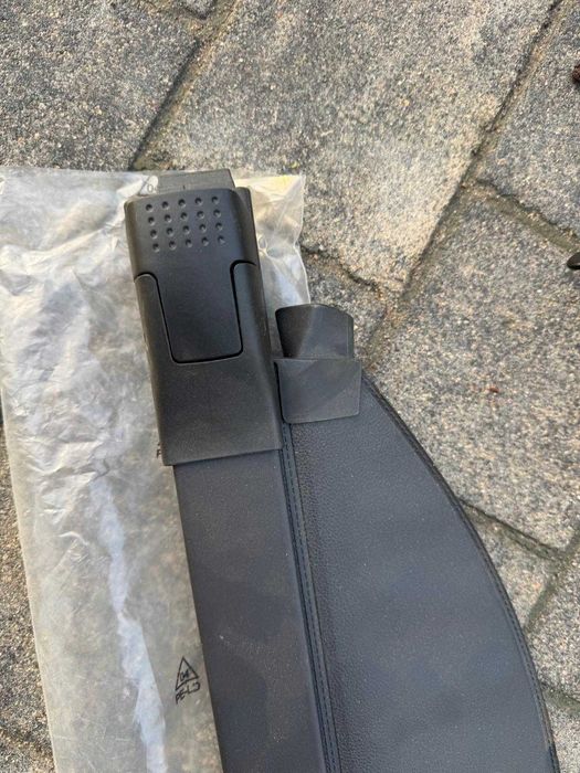 Roleta- siatka Opel Zafira C zestaw  stan idealny