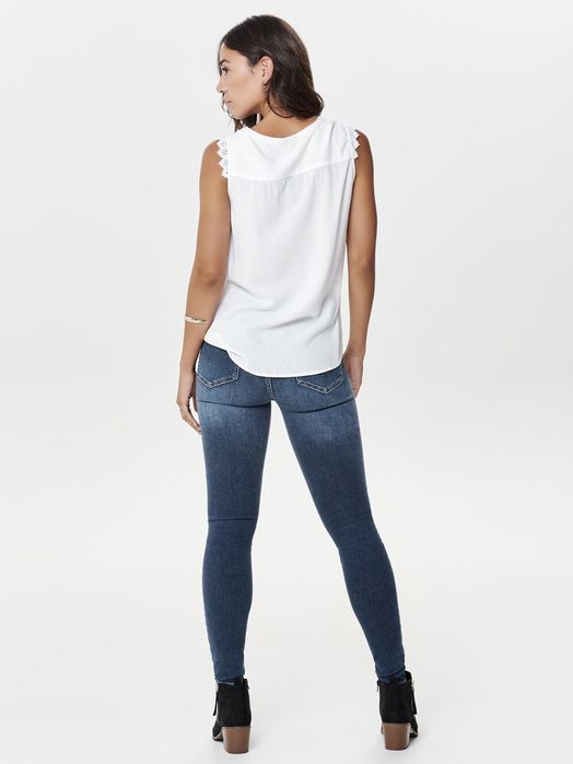 Bluzka biała bez rękawów  Only 38