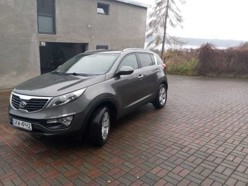 KIA SPORTAGE 2,0 benzyna 2010