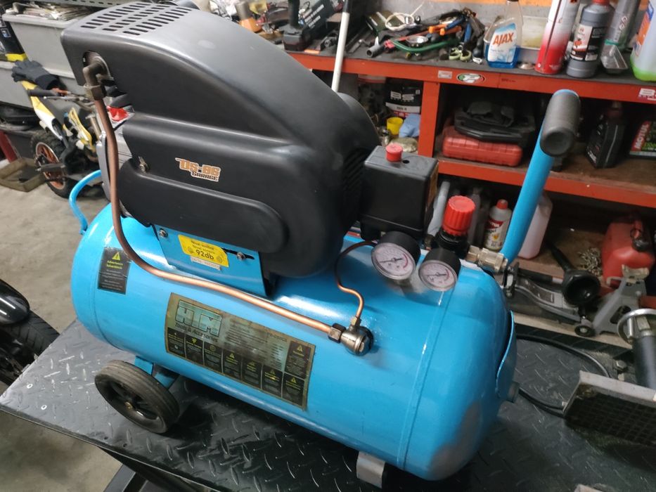 Compressor 50L para peças ou reparar