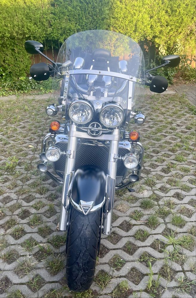 TRIUMPH Rocket III classic
