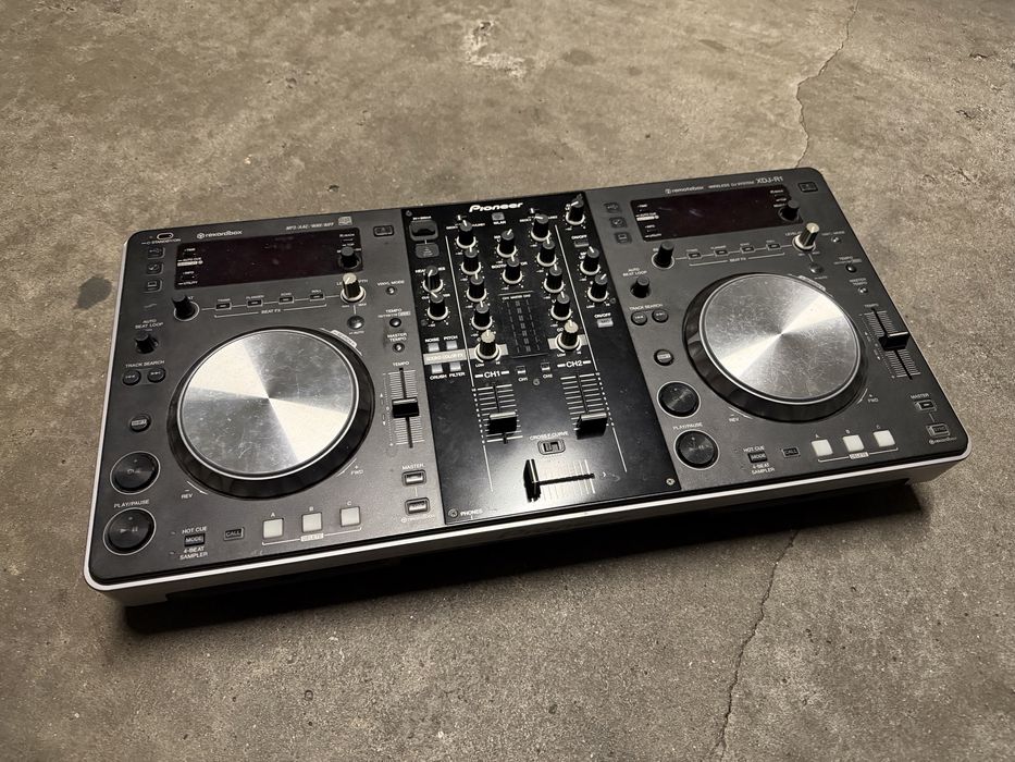 Pioneer XDJ R1 em bom estado