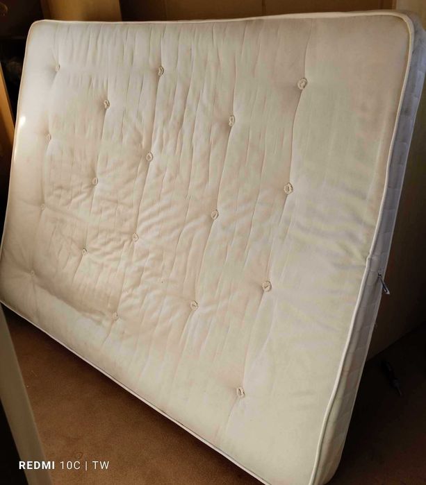 Materac 150 x 200 stan bardzo dobry