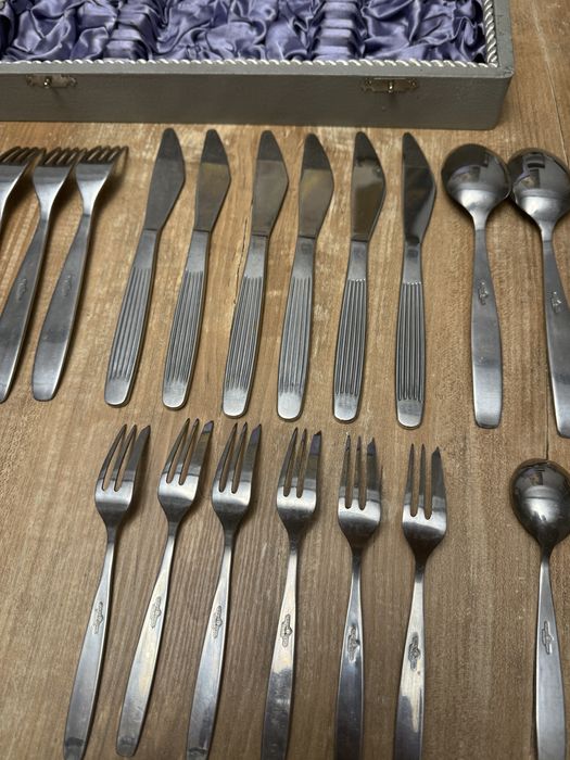 Gerlach sztućce  komplet nowy z walizką