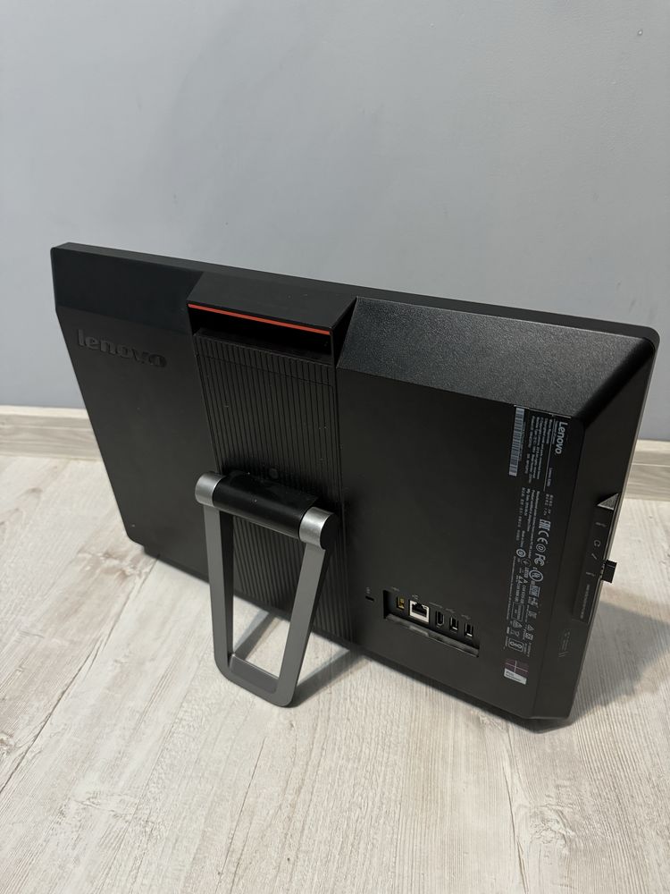 Komputer ALL IN ONE (AIO) (pentium J3710 4x1.6GHz,8GB ram, dysk 500GB)