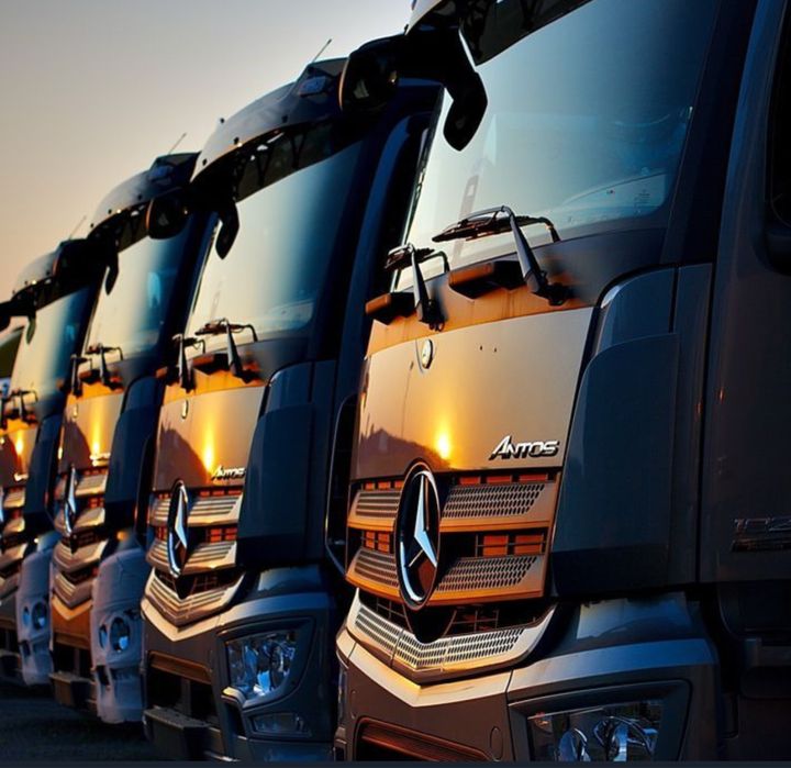 Продається фірма (ТОВ) з міжнародною ліцензією на перевезення вантажів