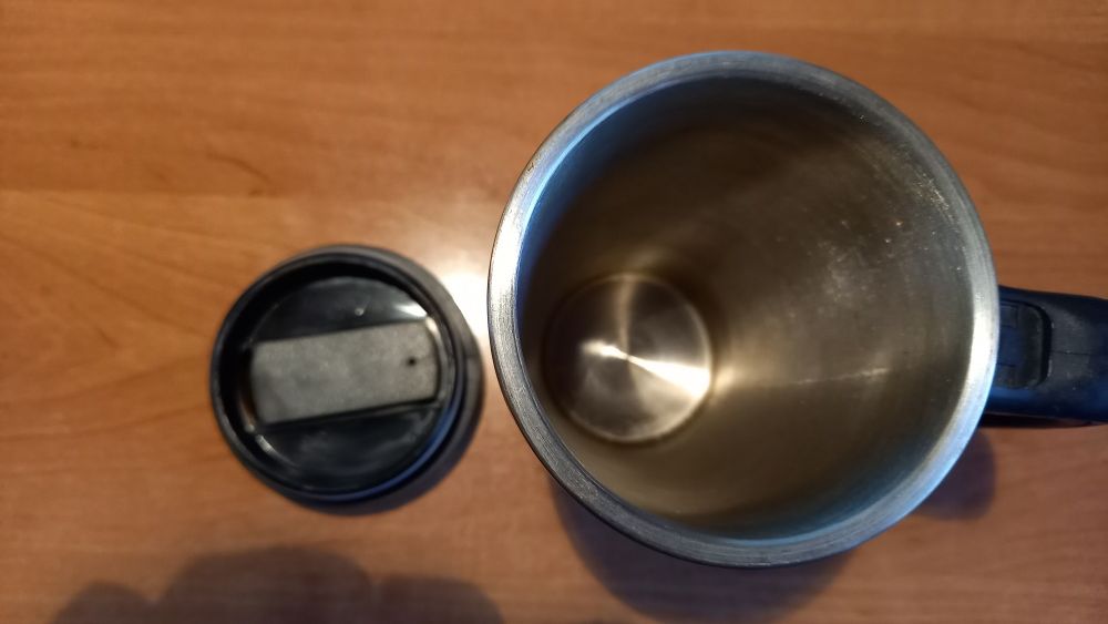 Kubek termiczny 450ml stal nierdzewna obudowa tw.niebieskie