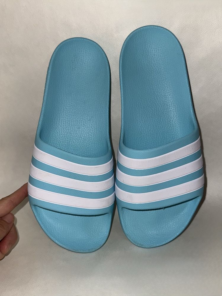 Оригінальні шльопанці Adidas шльопки, тапочки, сланцы шлепанцы