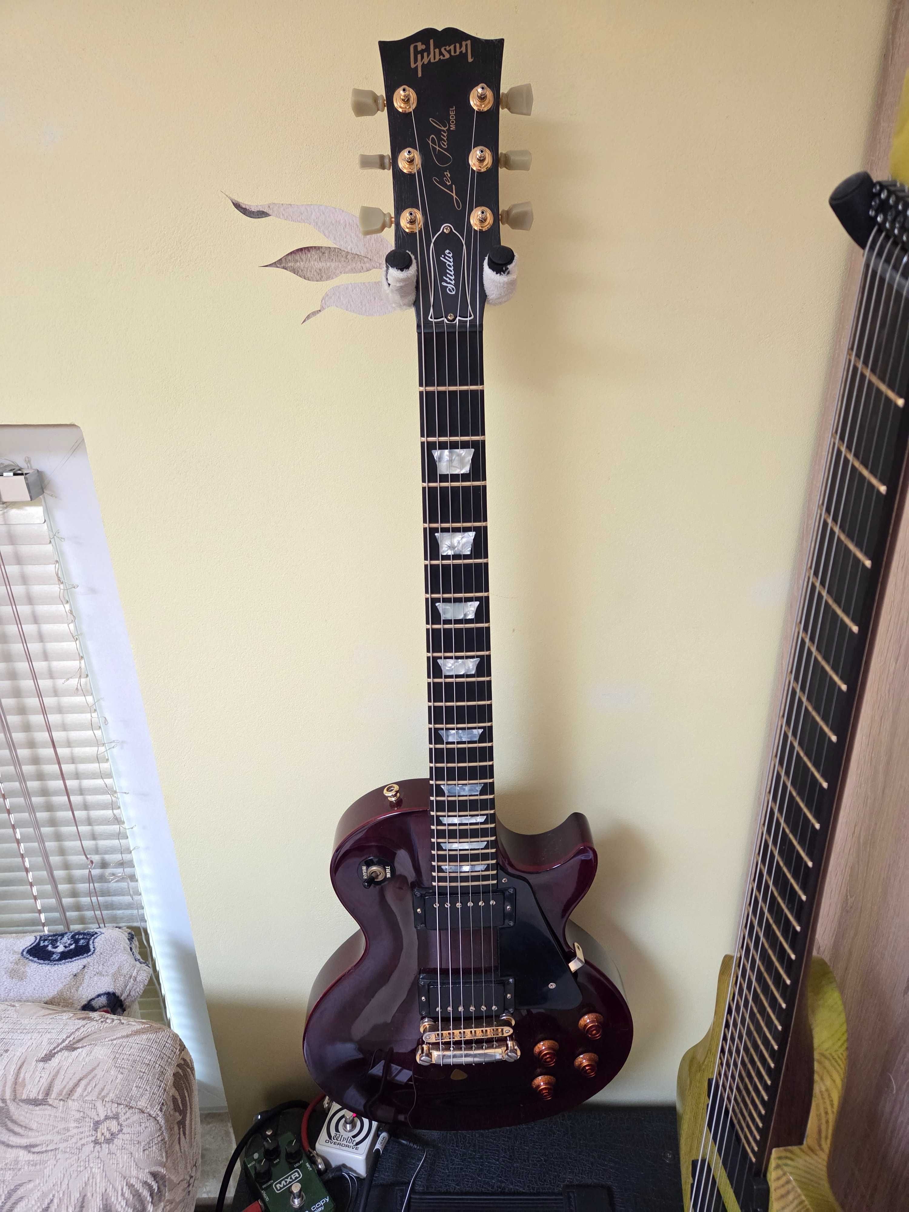 gibson lespaul studio wine red 1991