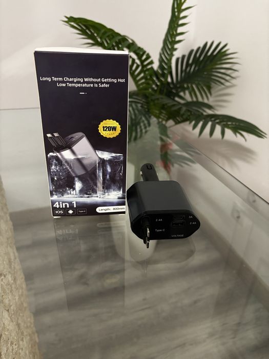 Carregador 4 em 1 p/ Carro