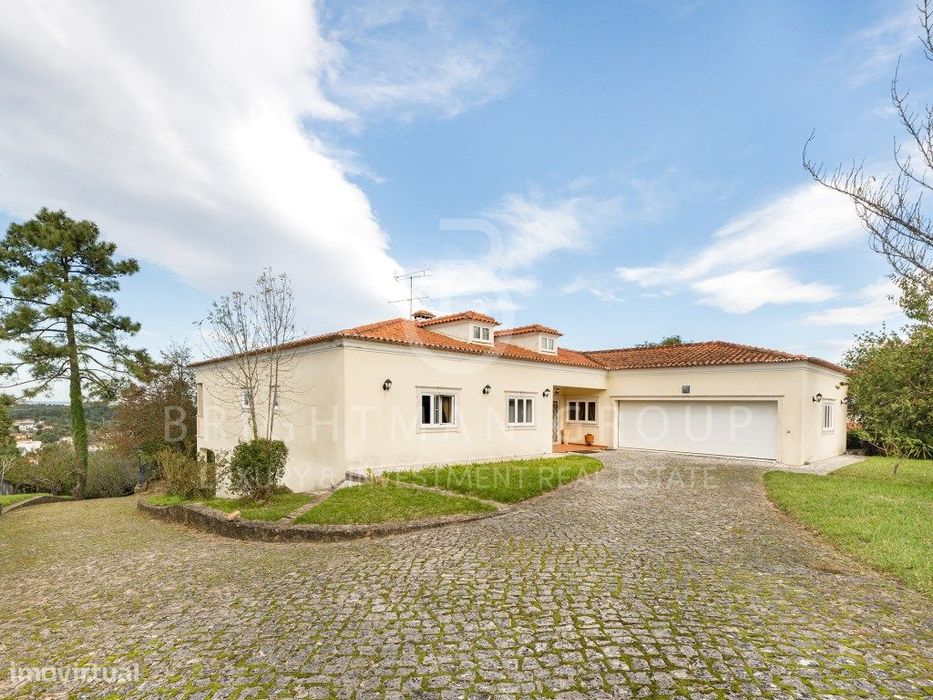 Fantástica propriedade com cinco quartos em Coimbra
