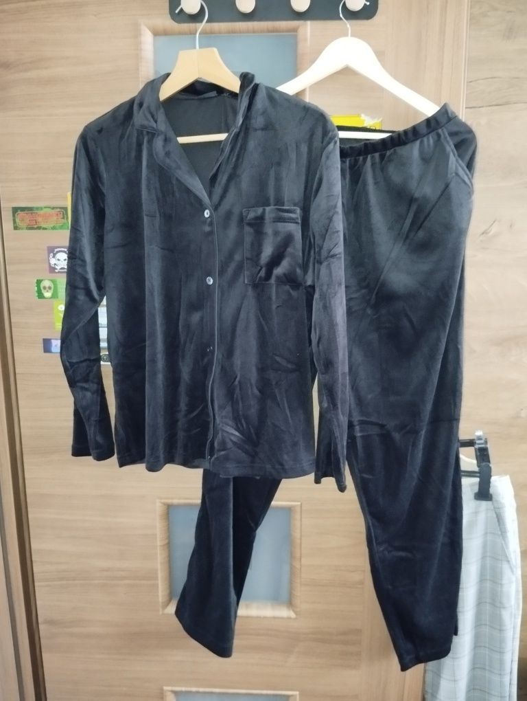 Nowa elegancka welurowa czarna piżama damska zimowa 44/46 XXL 3XL