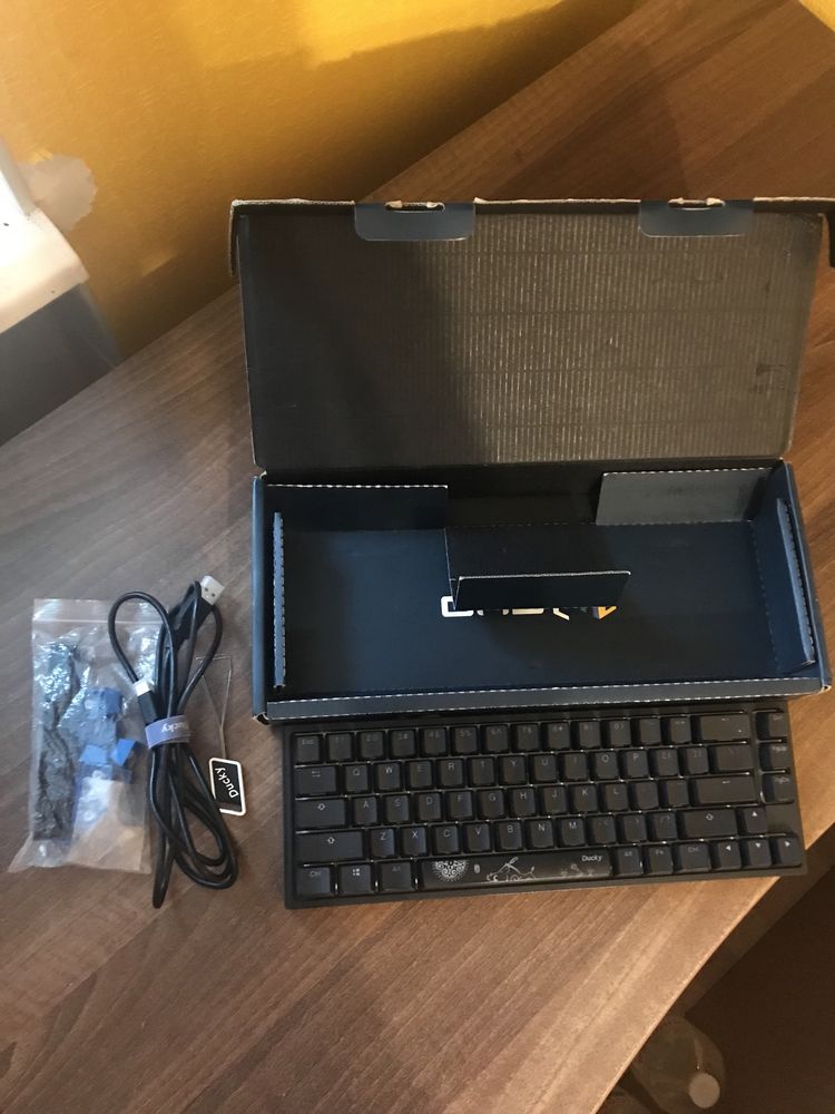 Ducky sf one 2 клавиатура