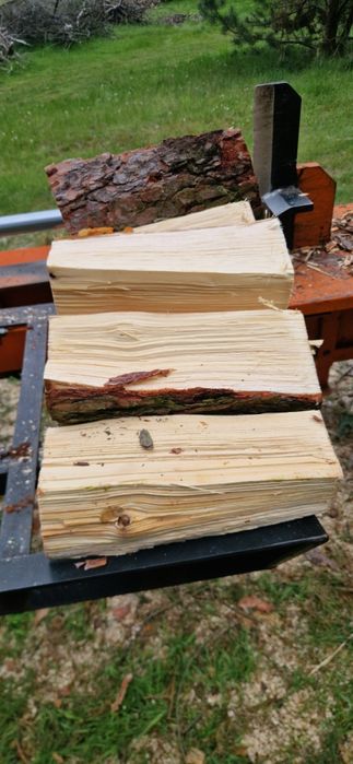 Drewno kominkowe BRZOZA Rąbane ROCZNE sezonowane UKLADANE