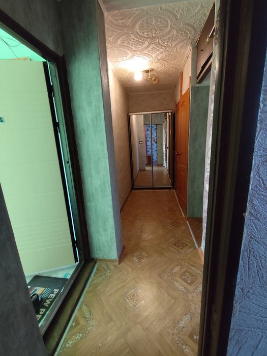 Квартира подобово. Довгостроково не має!