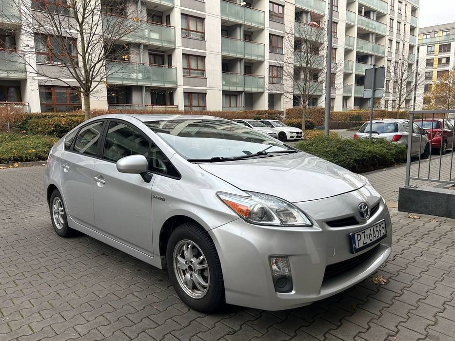 Toyota Prius Toyota Prius III Hybrid + LPG | 2010 | Doinwestowana | Nie Taxi