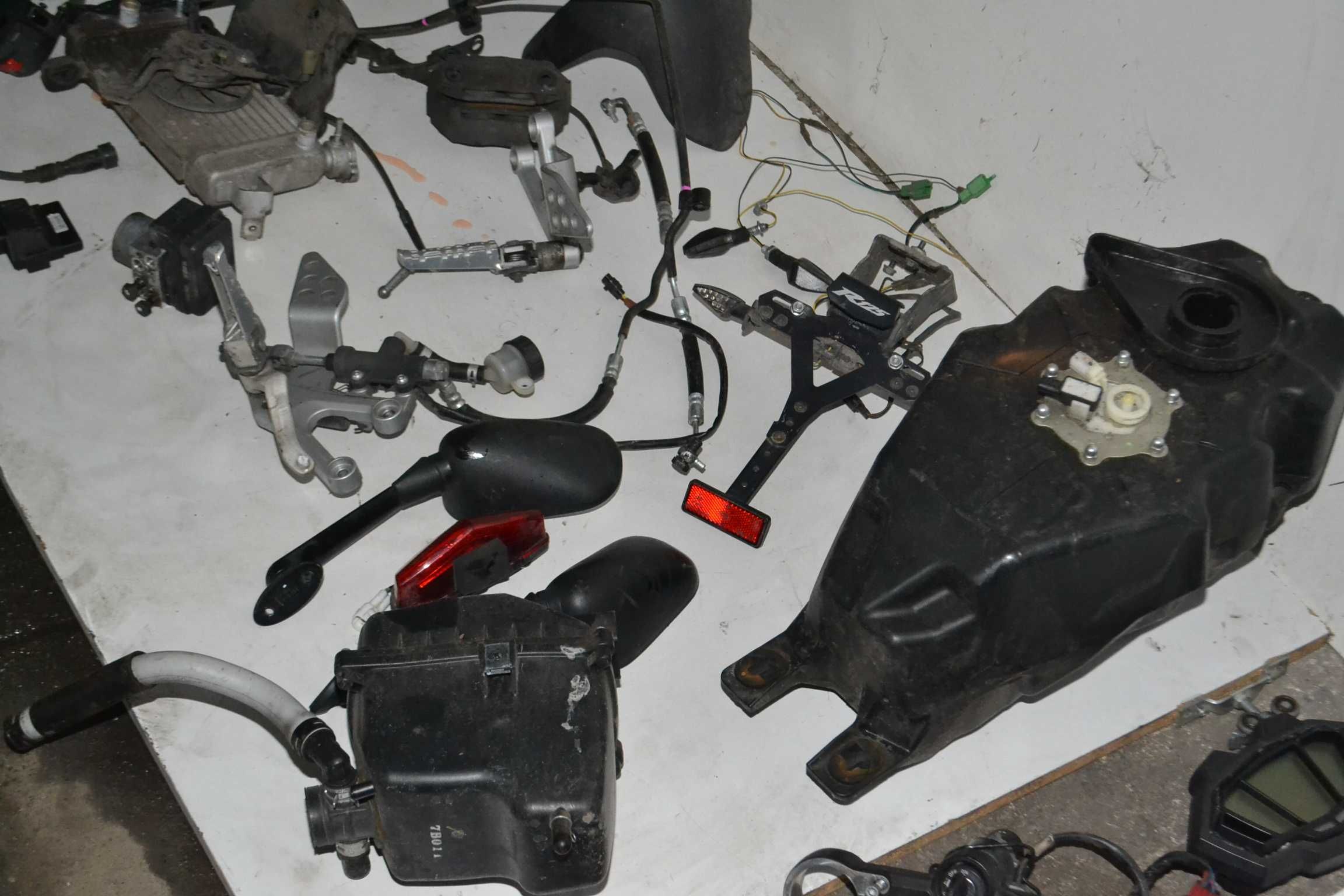 Yamaha r125 yzf r 125 , 17r set pompa moduł cewka siedzenie kierownica