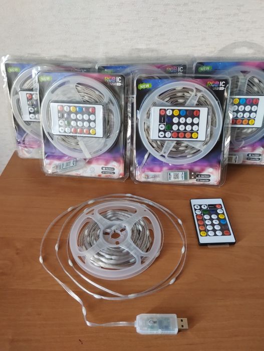 Світлодіодна стрічка USB 5 метрів працює від повербанку