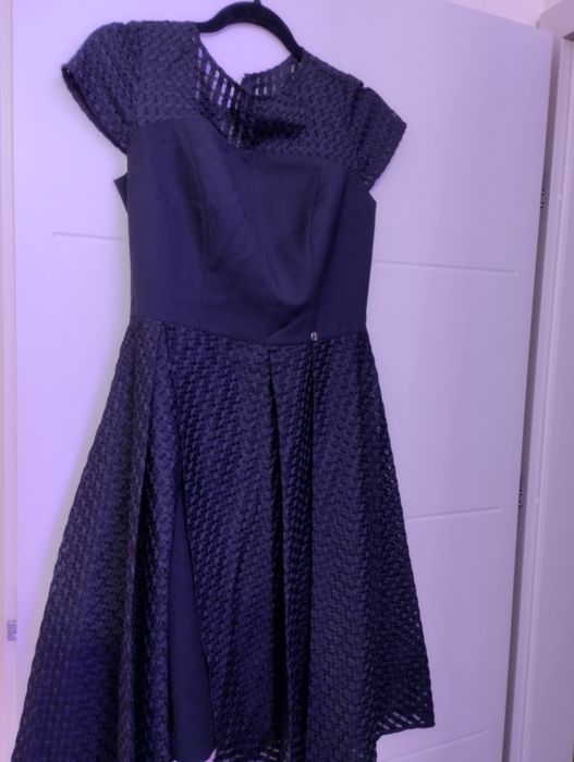 Sukienka Simple balowa 38 elegancka