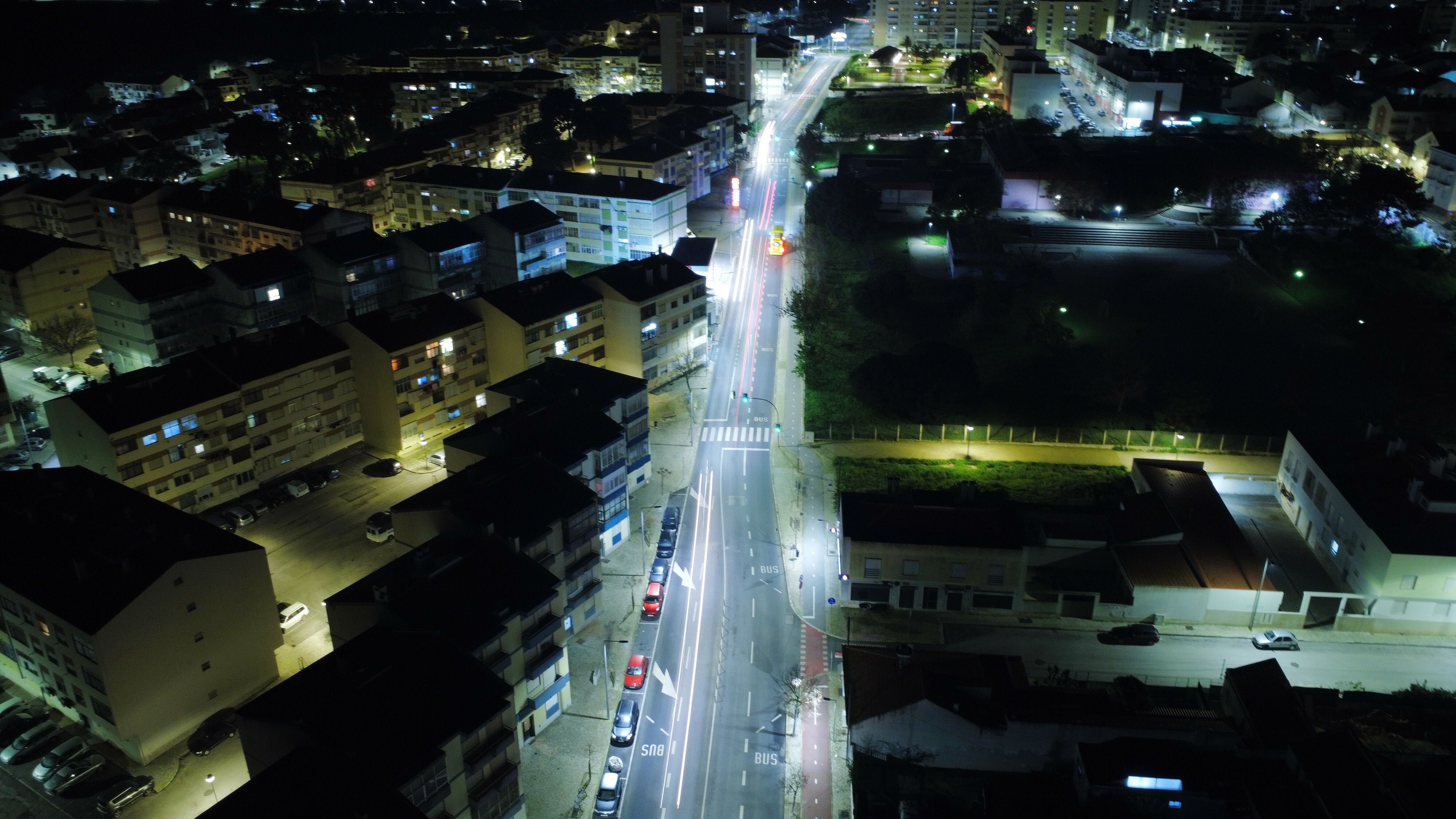 Operador de drone - fotografias e vídeos aéreos