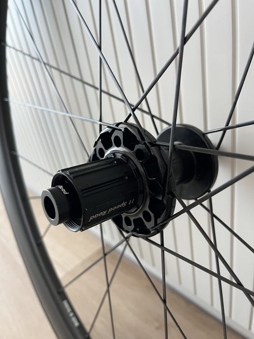 NOWE koła karbonowe Giant SLR 1 50