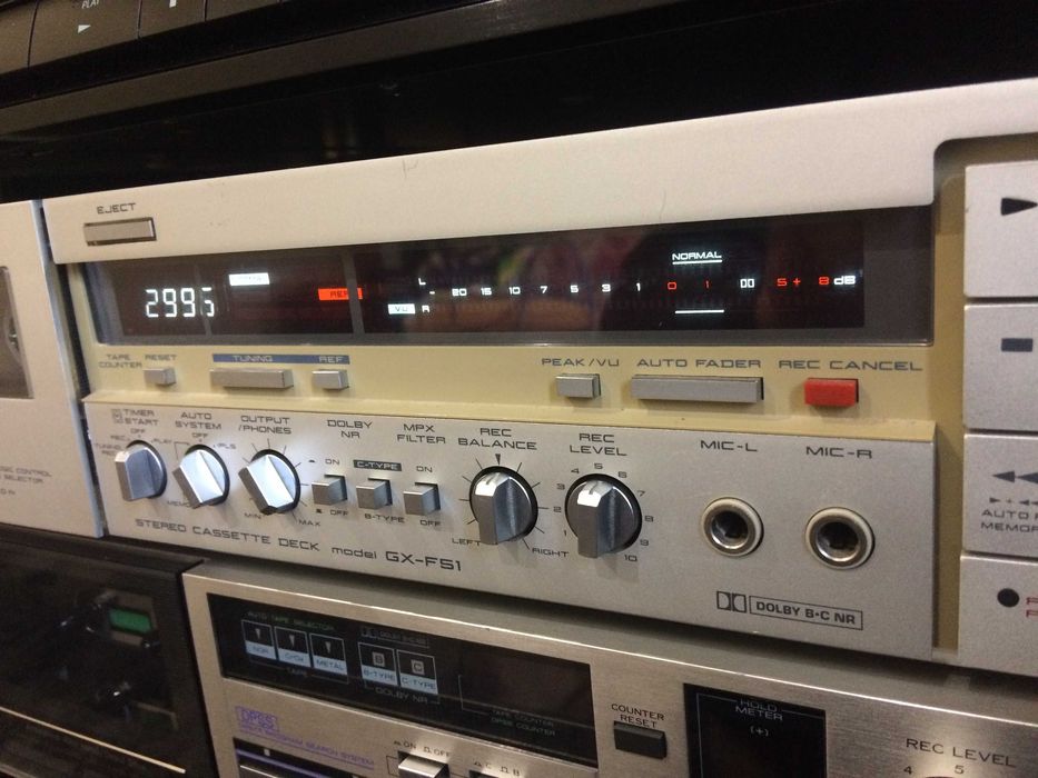 Кассетная дека - AKAI GX-F51