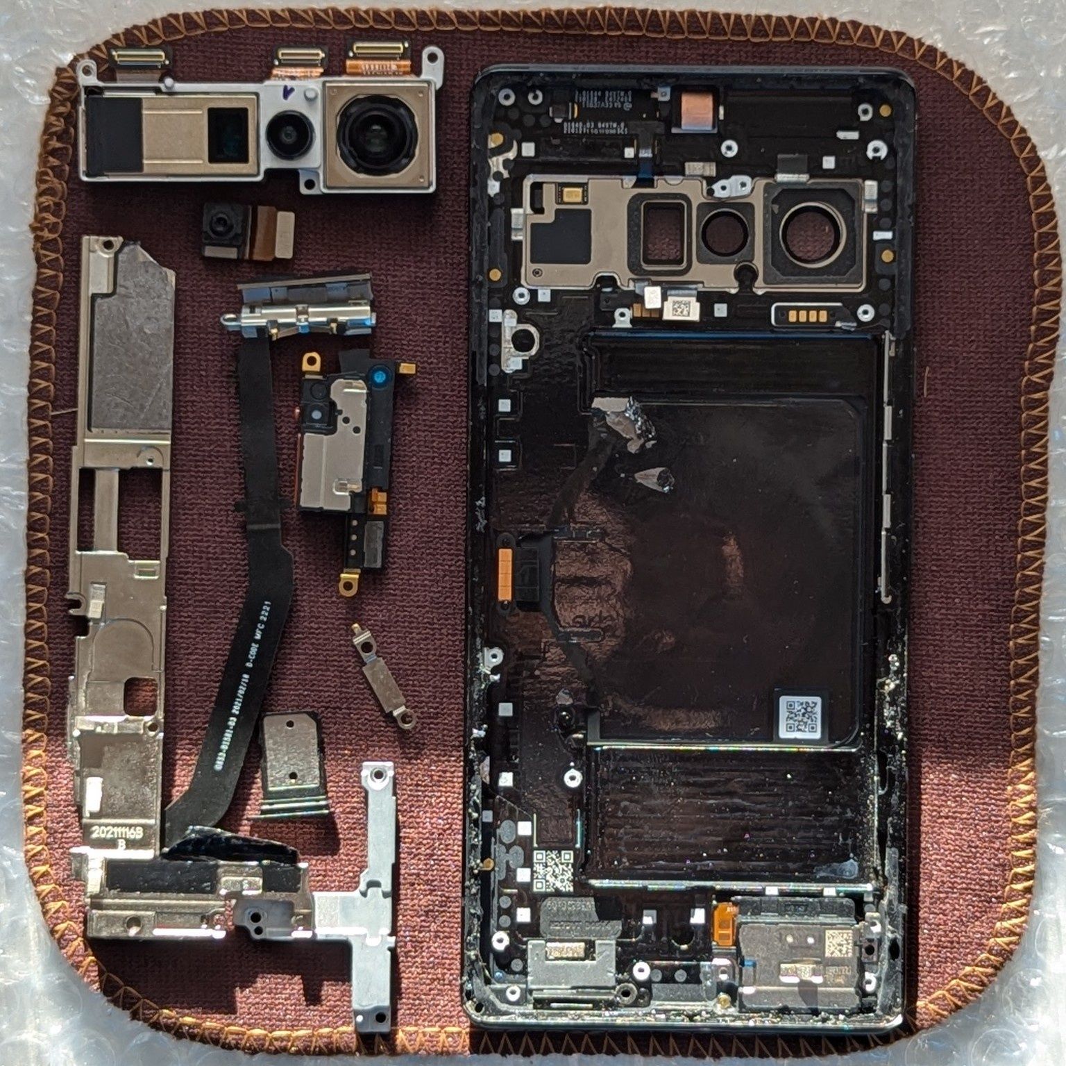 Запчастини до Pixel 6 pro передня камера динамік антена ітд