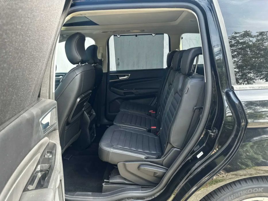 Ford Galaxy      2016