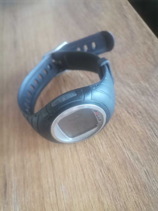 Продам годинник Polar F4 way.resist 50m