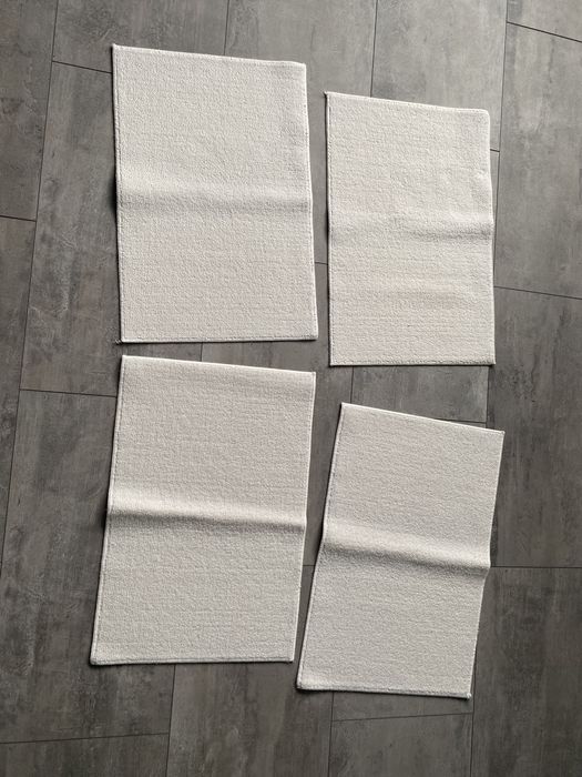 Килим 4 штуки білий