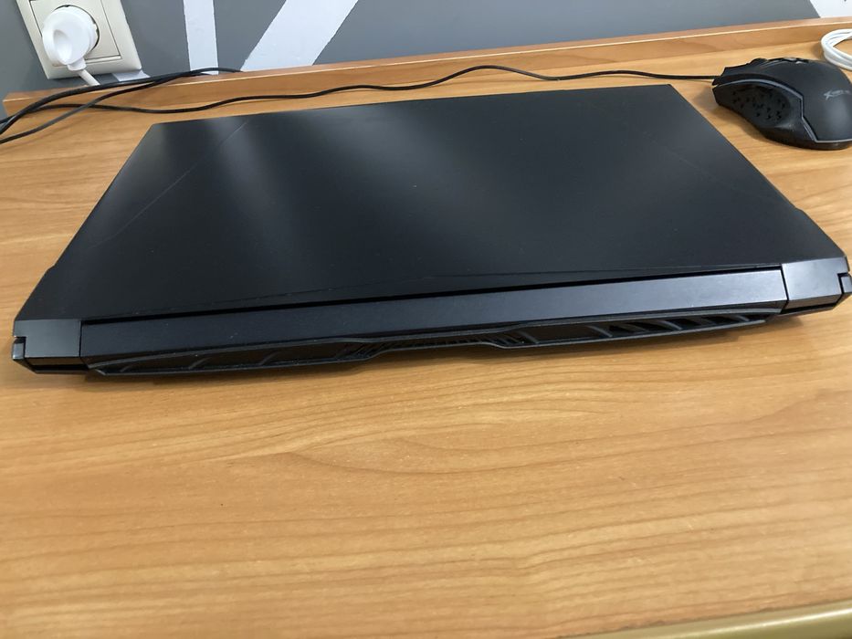 Ігровий ноутбук Clevo