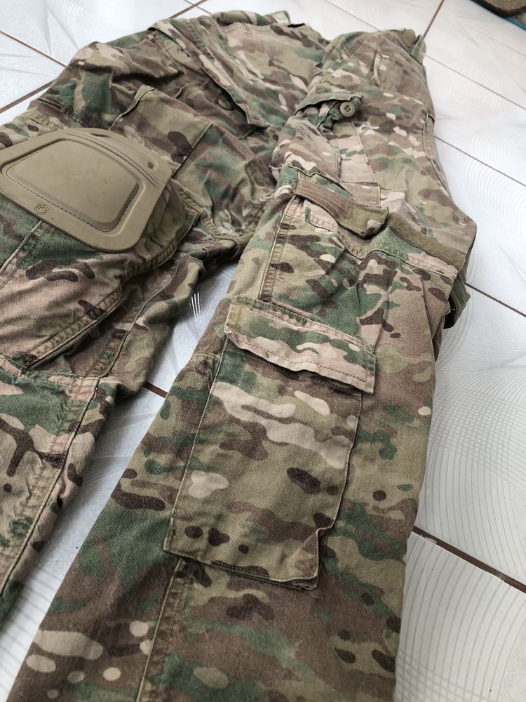 Spodnie combat pantsy us Army multicam