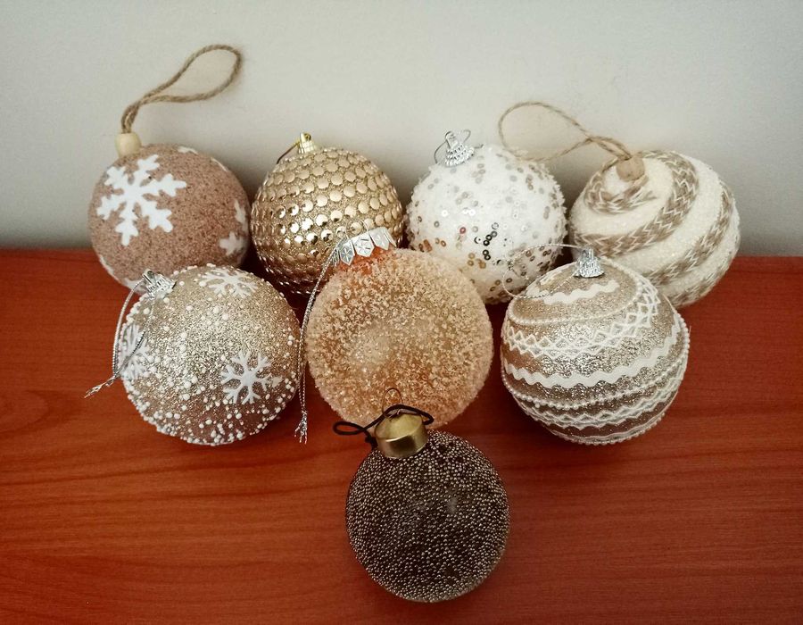 Enfeites de Natal em Tons Creme