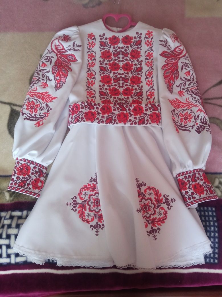 Вишиванка плаття