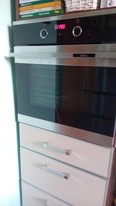 Piekarnika do zabudowy Amica